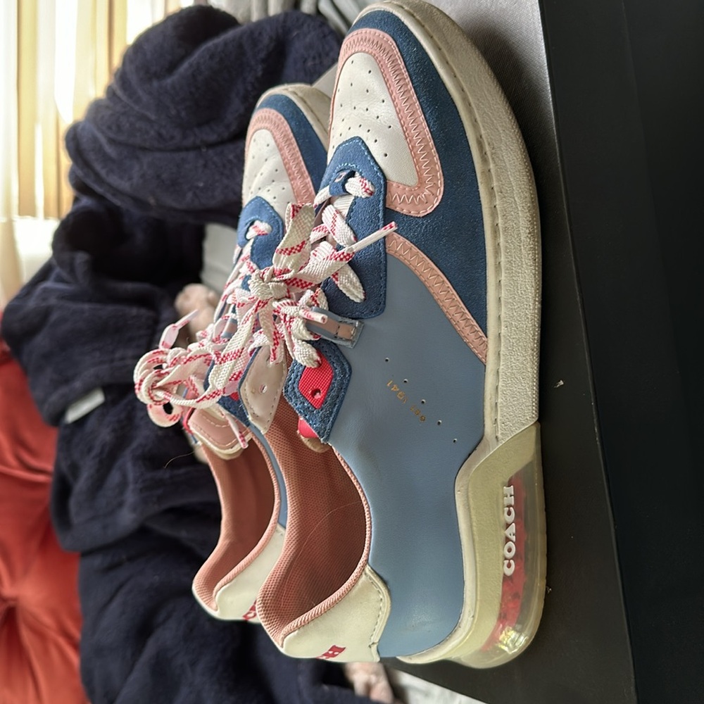 Coach Shoes - Picture 4 of 5